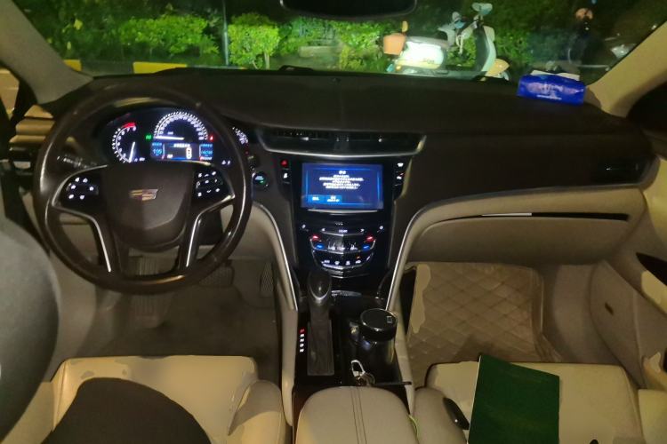 Used Cadillac XTS 2017 28T Tech Edition Center Console