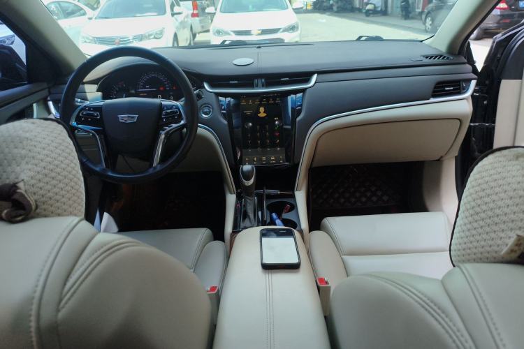 Used Cadillac XTS 2017 28T Tech Edition Center Console