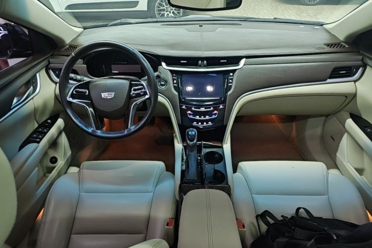 Used Cadillac XTS 2017 28T Tech Edition Center Console