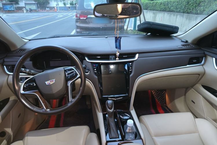 Used Cadillac XTS 2017 28T Tech Edition Center Console