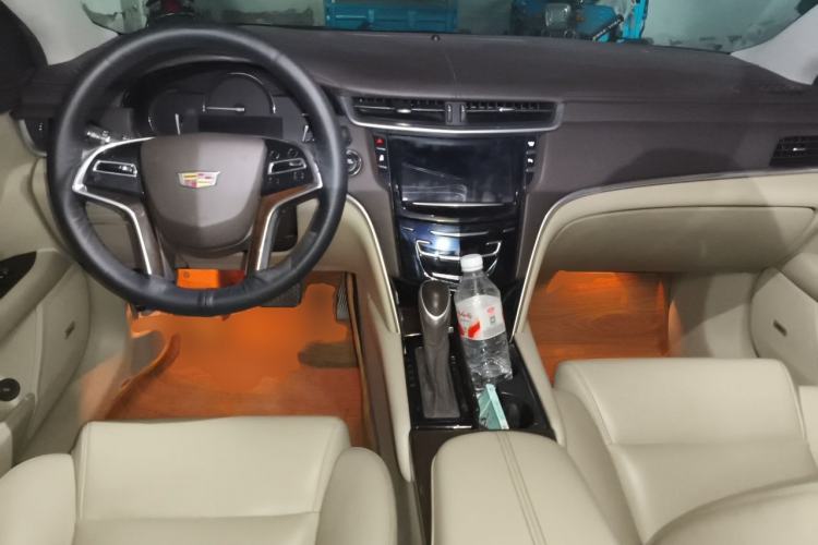 Used Cadillac XTS 2017 28T Tech Edition Center Console