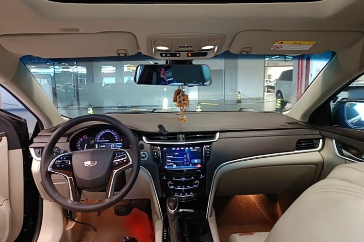 Used Cadillac XTS 2017 28T Tech Edition Center Console