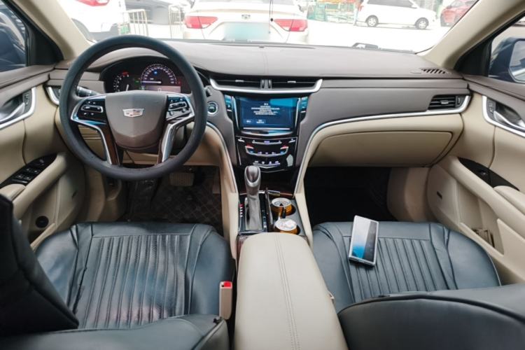 Used Cadillac XTS 2017 28T Tech Edition Center Console