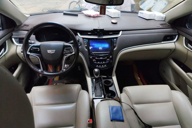Used Cadillac XTS 2017 28T Elite Model Center Console