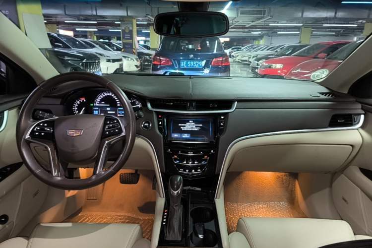 Used Cadillac XTS 2017 28T Tech Edition Center Console