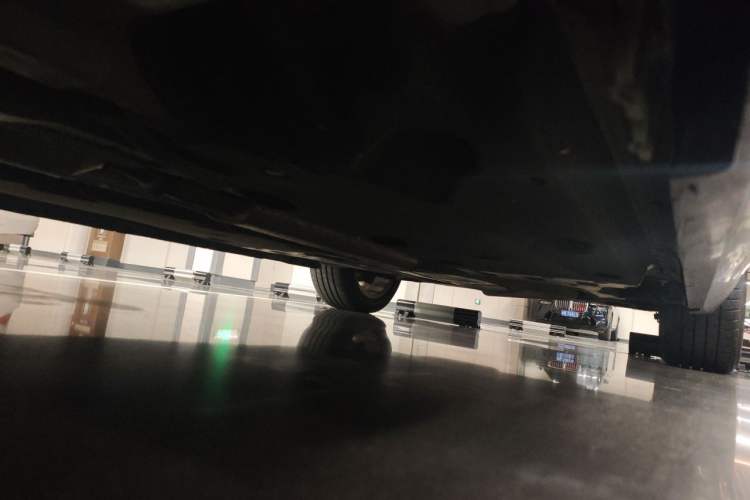Used Cadillac XTS 2017 28T Tech Edition Chassis Front Left