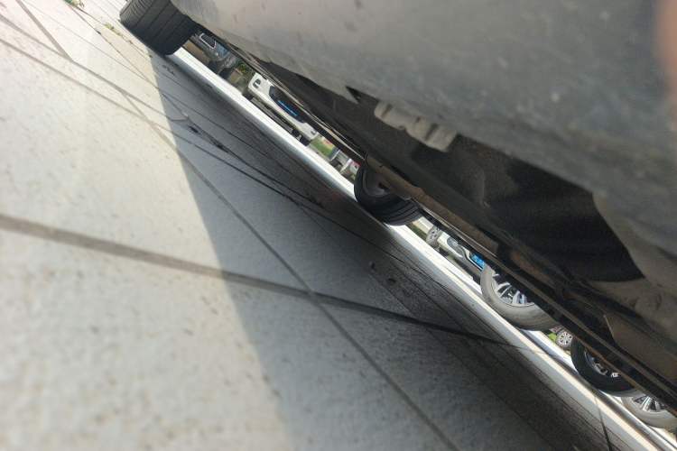 Used Cadillac XTS 2017 28T Elite Model Chassis Front Right
