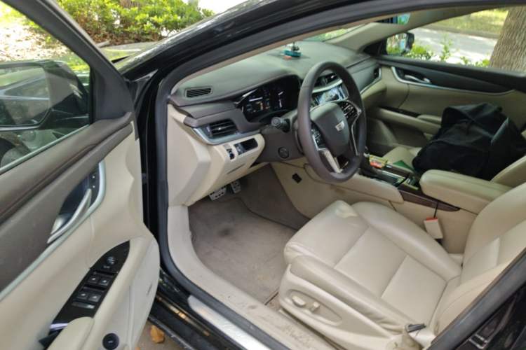 Used Cadillac XTS 2017 28T Tech Edition Driver Seat
