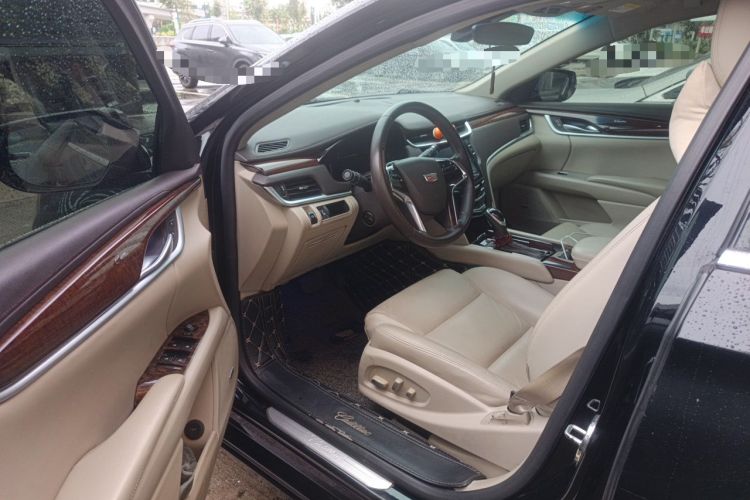 Used Cadillac XTS 2017 28T Elite Model Driver Seat