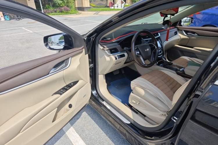 Used Cadillac XTS 2017 28T Elite Model Driver Seat