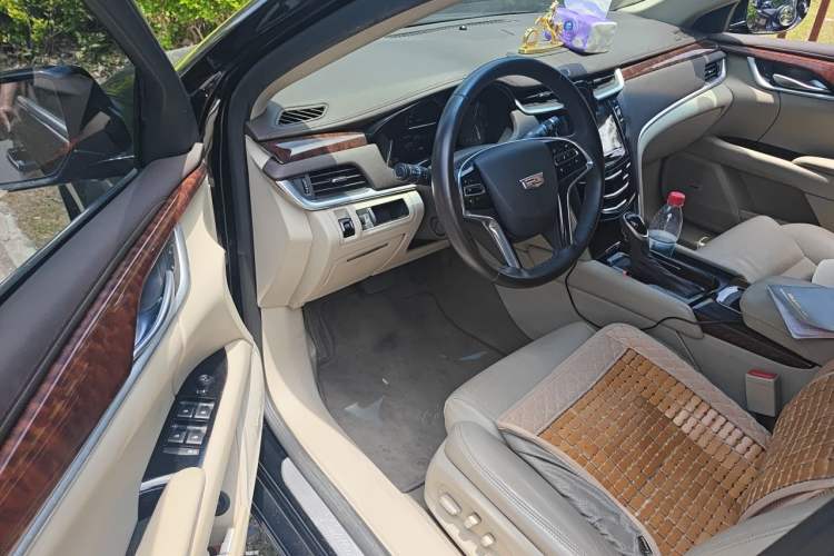 Used Cadillac XTS 2017 28T Elite Model Driver Seat