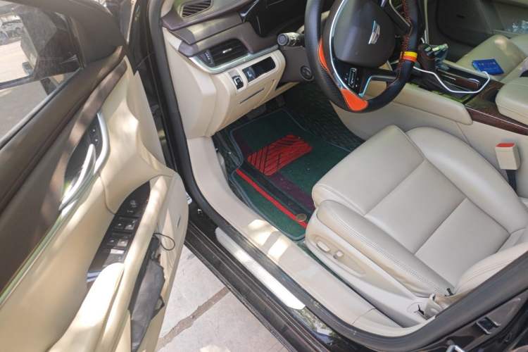 Used Cadillac XTS 2017 28T Tech Edition Driver Seat