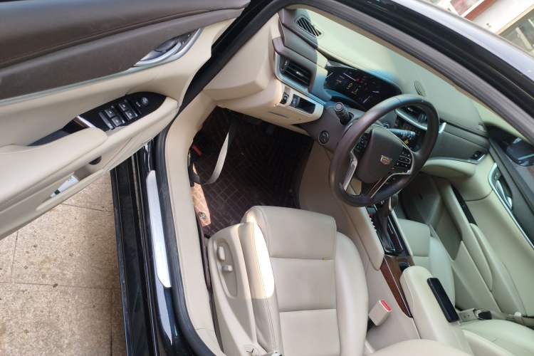 Used Cadillac XTS 2017 28T Tech Edition Driver Seat