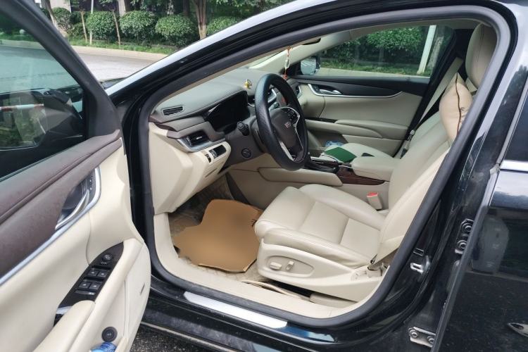 Used Cadillac XTS 2017 28T Tech Edition Driver Seat