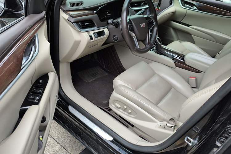Used Cadillac XTS 2017 28T Elite Model Driver Seat