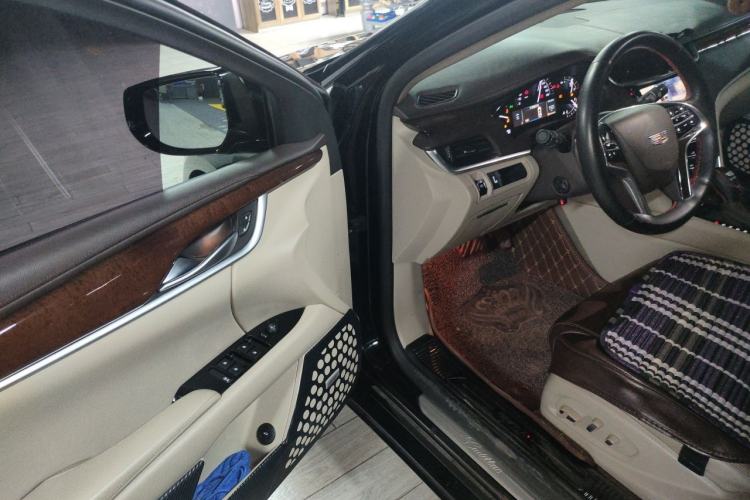 Used Cadillac XTS 2017 28T Elite Model Driver Seat