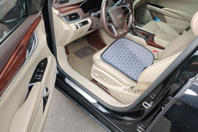 Used Cadillac XTS 2017 28T Elite Model Driver Seat
