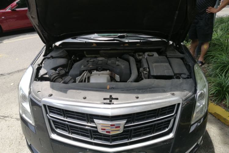 Used Cadillac XTS 2017 28T Elite Model Engine Bay