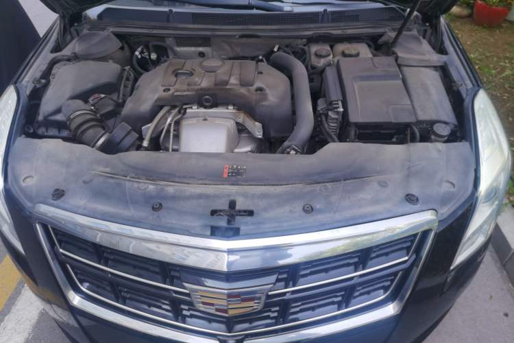 Used Cadillac XTS 2017 28T Elite Model Engine Bay