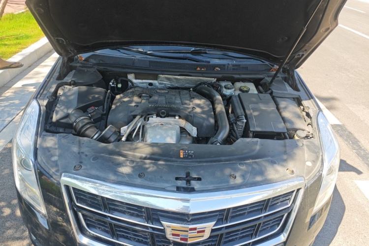 Used Cadillac XTS 2017 28T Tech Edition Engine Bay