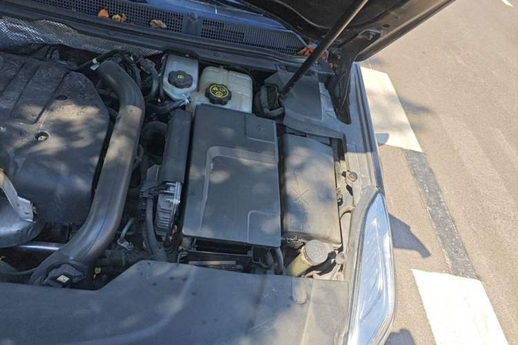 Used Cadillac XTS 2017 28T Tech Edition Engine Bay Left