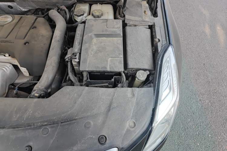 Used Cadillac XTS 2017 28T Tech Edition Engine Bay Left