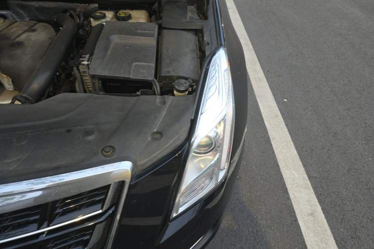 Used Cadillac XTS 2017 28T Tech Edition Engine Bay Left