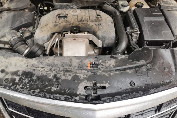 Used Cadillac XTS 2017 28T Elite Model Engine Bay
