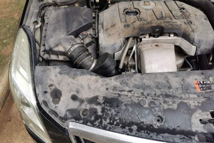 Used Cadillac XTS 2017 28T Elite Model Engine Bay Right