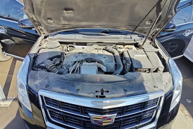 Used Cadillac XTS 2017 28T Tech Edition Engine Bay