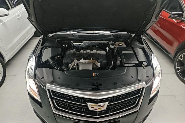 Used Cadillac XTS 2017 28T Tech Edition Engine Bay