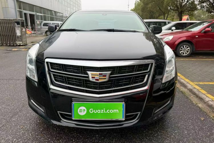 Used Cadillac XTS 2017 28T Tech Edition Exterior 10