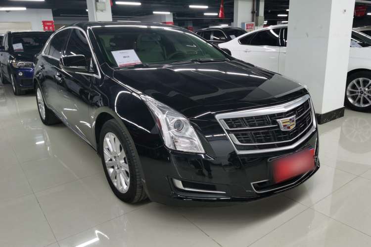 Used Cadillac XTS 2017 28T Tech Edition Exterior 2