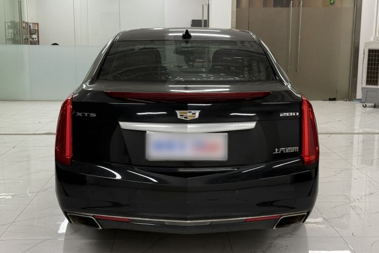 Used Cadillac XTS 2017 28T Tech Edition Exterior 3