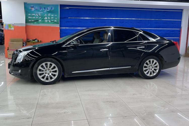 Used Cadillac XTS 2017 28T Tech Edition Exterior 4