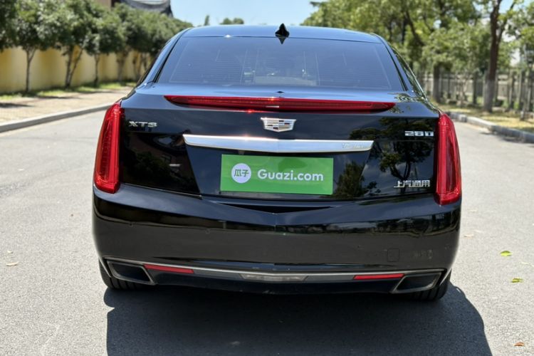 Used Cadillac XTS 2017 28T Tech Edition Exterior 4