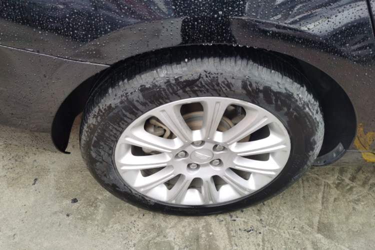 Used Cadillac XTS 2017 28T Elite Model Exterior 5