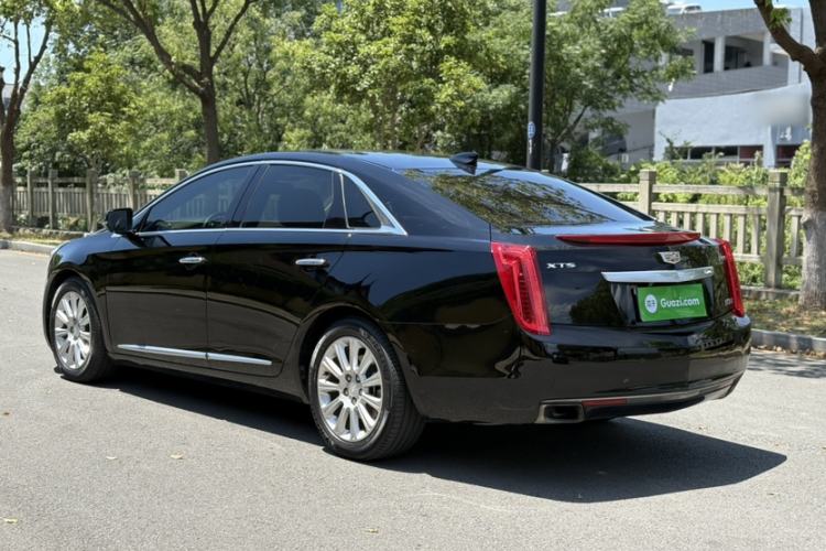 Used Cadillac XTS 2017 28T Tech Edition Exterior 6