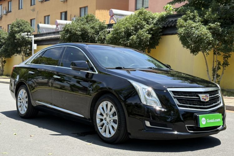 Used Cadillac XTS 2017 28T Tech Edition Exterior 8