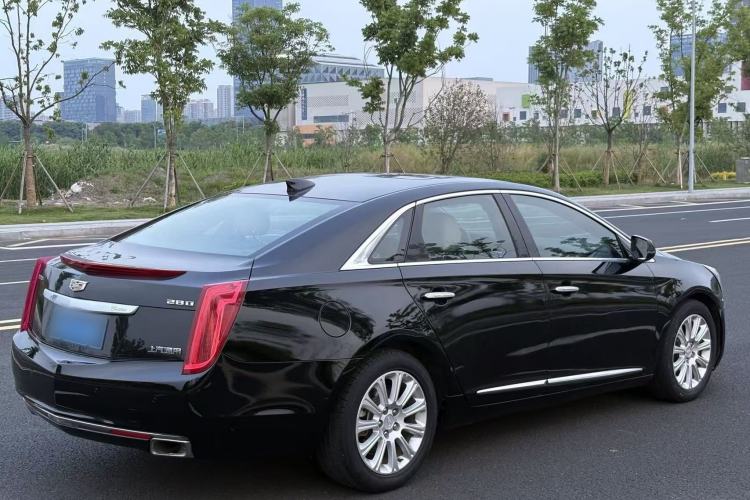 Used Cadillac XTS 2017 28T Tech Edition Exterior 8