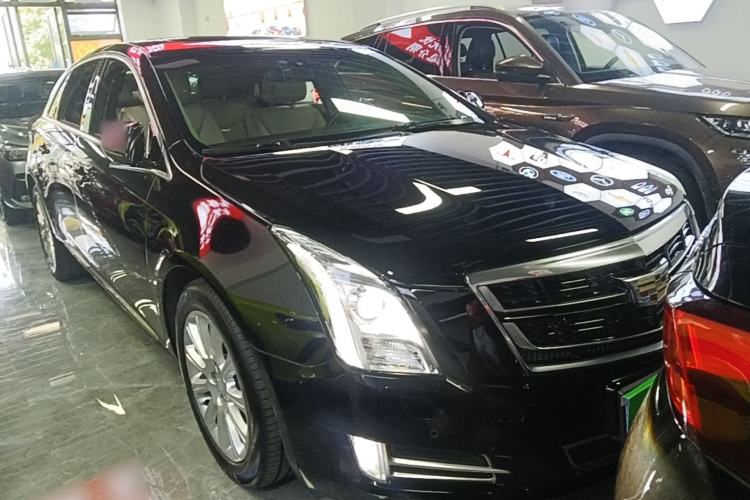 Used Cadillac XTS 2017 28T Elite Model Front Right 45 Deg
