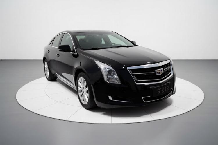 Used Cadillac XTS 2017 28T Tech Edition Front Right 45 Deg