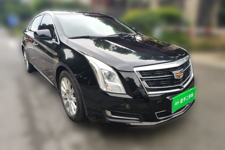Used Cadillac XTS 2017 28T Tech Edition Front Right 45 Deg