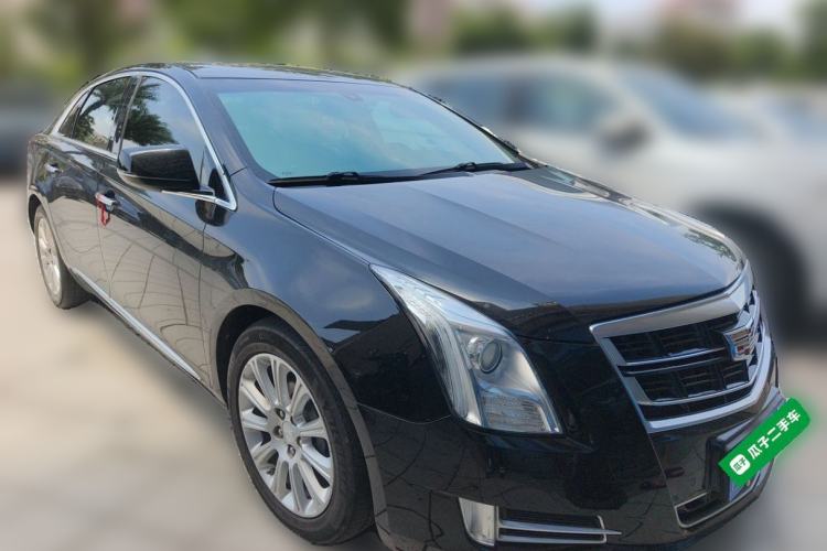 Used Cadillac XTS 2017 28T Elite Model Front Right 45 Deg
