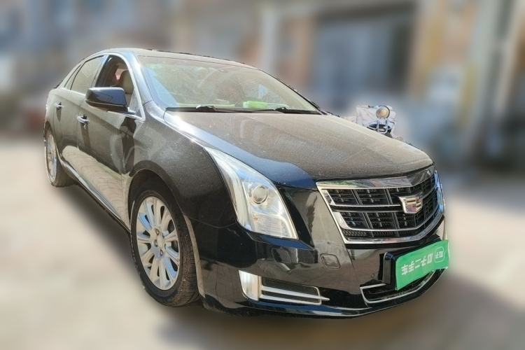Used Cadillac XTS 2017 28T Elite Model Front Right 45 Deg