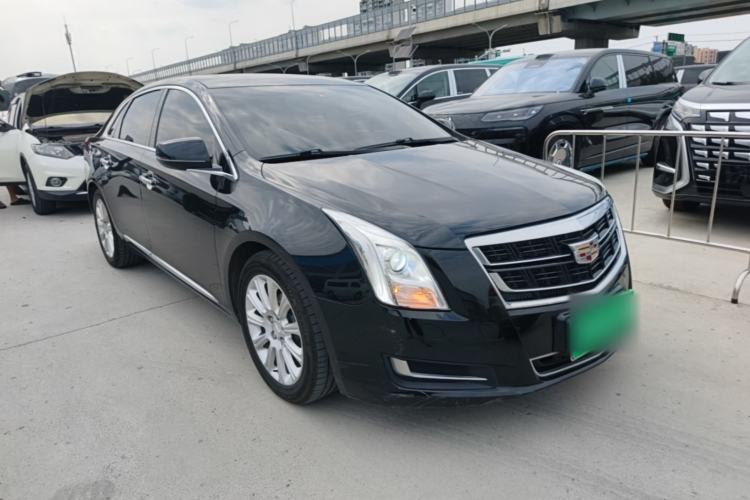Used Cadillac XTS 2017 28T Tech Edition Front Right 45 Deg