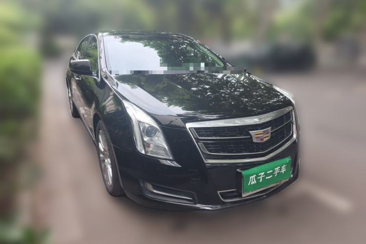 Used Cadillac XTS 2017 28T Tech Edition Front Right 45 Deg