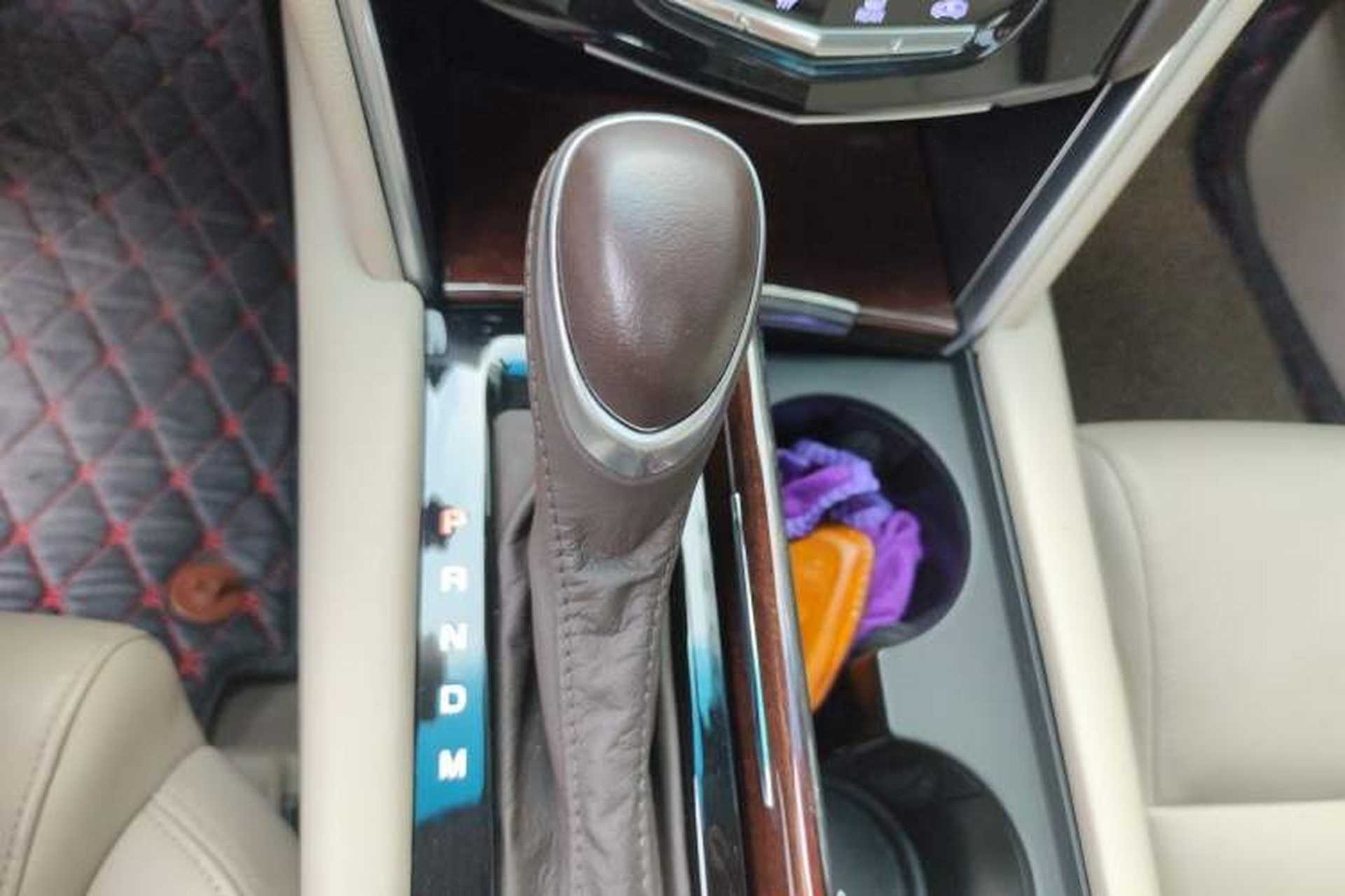 Used Cadillac XTS 2017 28T Elite Model Gear Lever