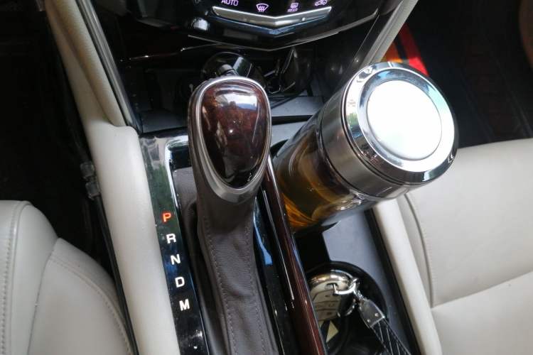Used Cadillac XTS 2017 28T Elite Model Gear Lever
