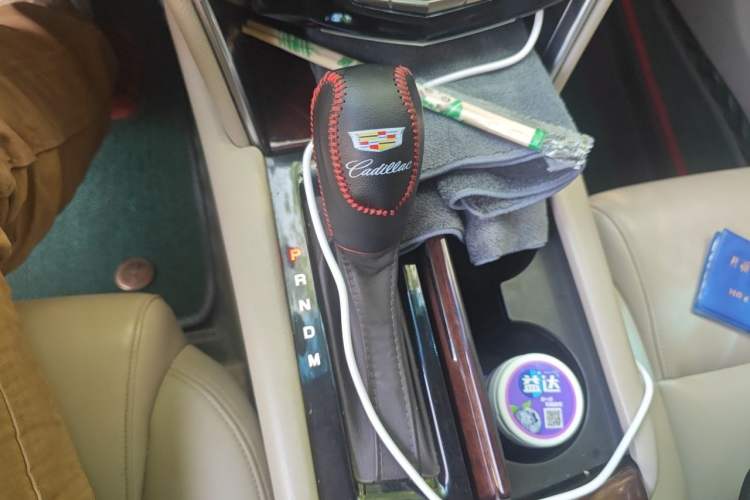 Used Cadillac XTS 2017 28T Tech Edition Gear Lever